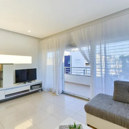 Modern Apartments Punta With Sea View- By Ta Leut Agency Privlaka  Exterior photo